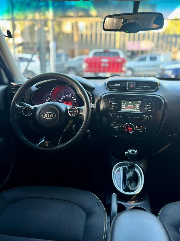 Kia Soul EX — foto 11